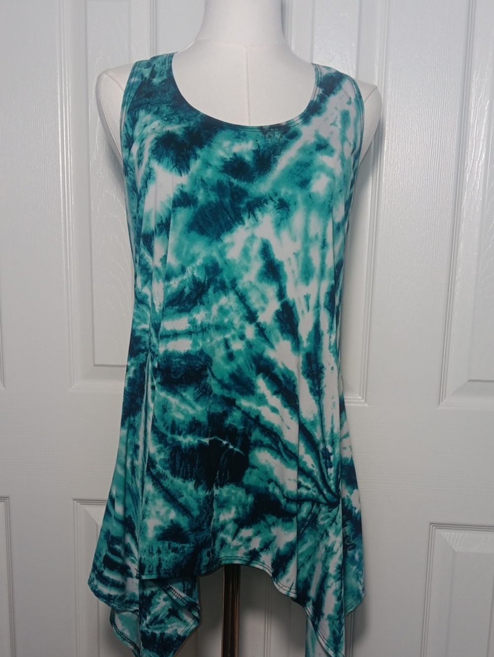 Jostar Teal Tie Dye Sharkbite Tunic Tank Top Sleeveless Medium